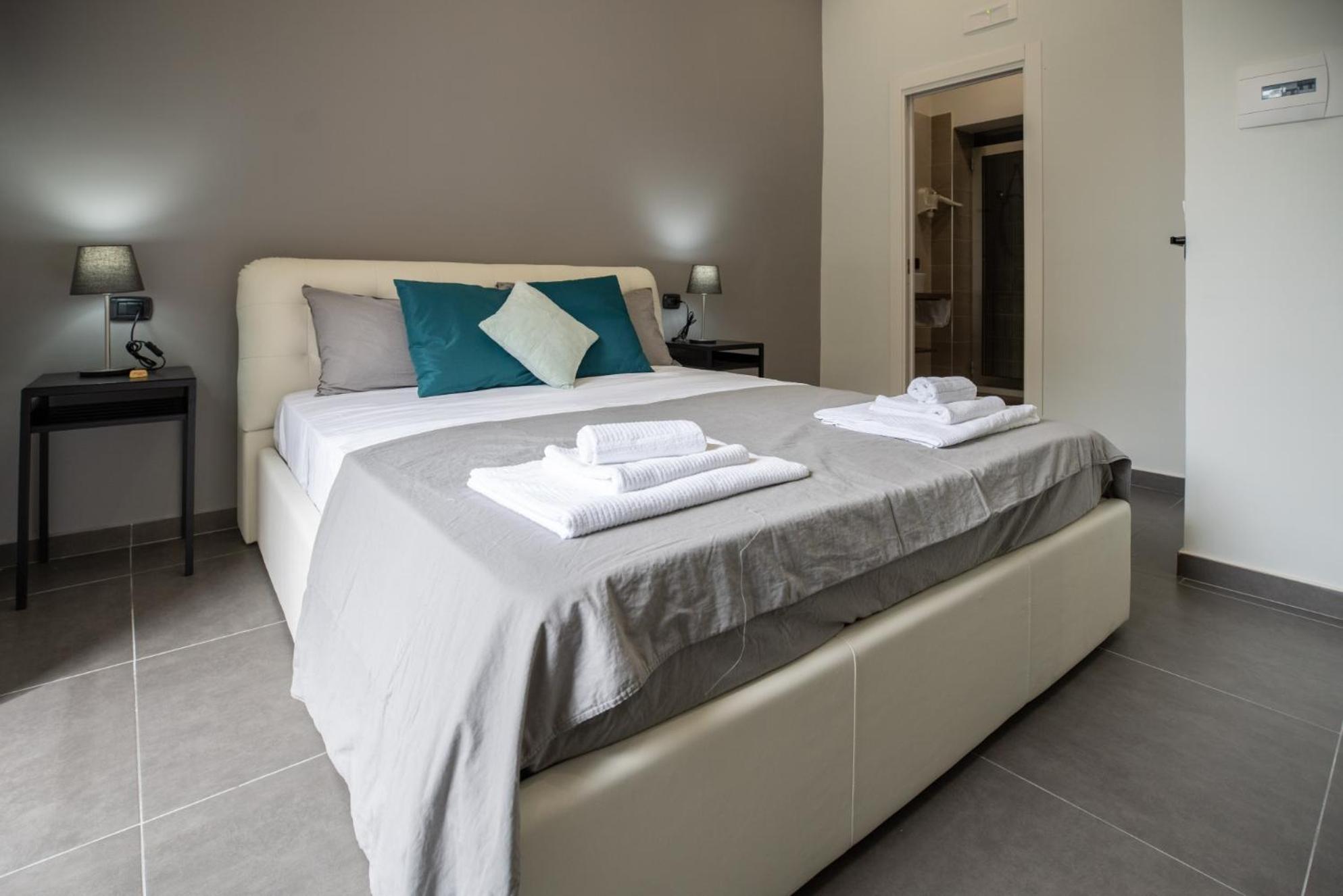 Doria Suites Napoli 外观 照片